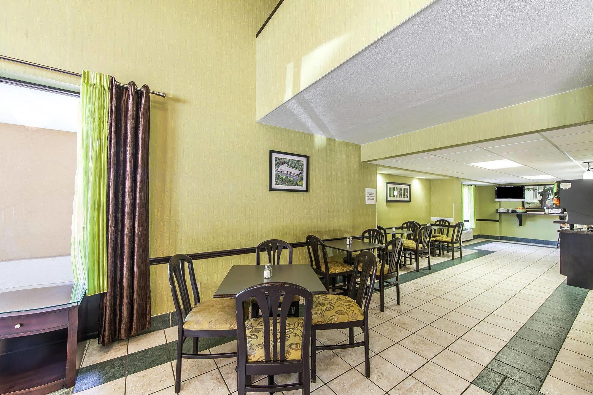 Quality Inn West I - 75 Sweetwater Exterior photo